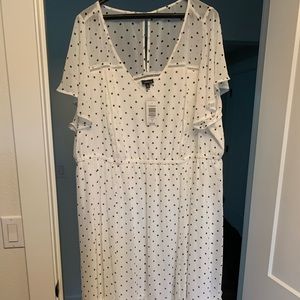 NWT Torrid Midi dress - white w black polka dots